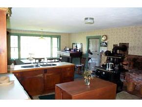 333 River Road Claremont, NH 03743 - Photo 3 of 5 Gallery Image 3