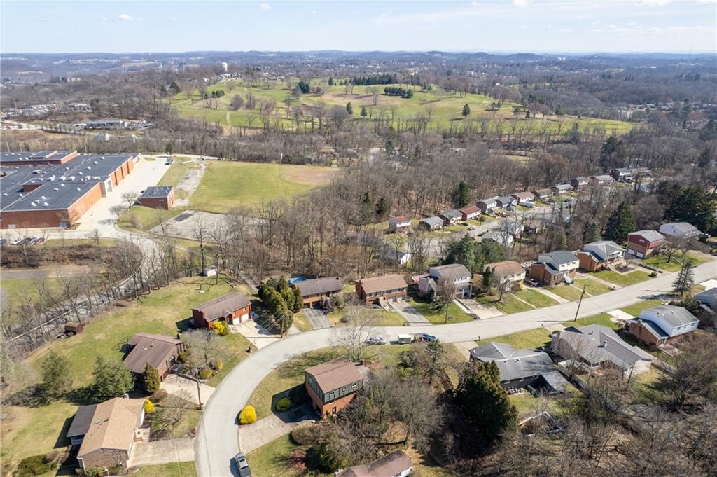 10 Rushmore Drive Pittsburgh, PA 15235 - Photo 33 of 37 a view of a lake with a mountain