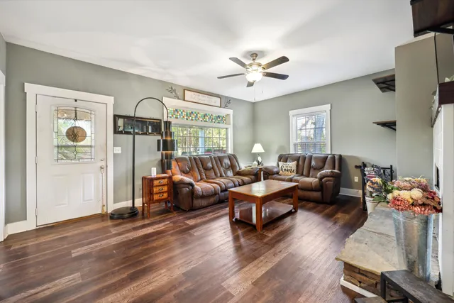 $375,000 | 8 West 8th Street, Chickamauga, GA 30707