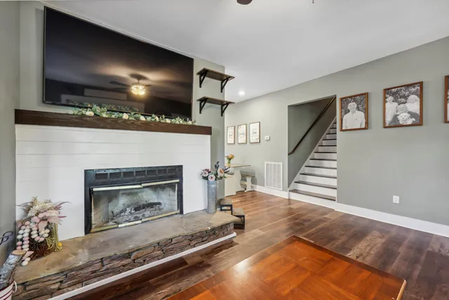 $375,000 | 8 West 8th Street, Chickamauga, GA 30707