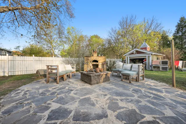 $375,000 | 8 West 8th Street, Chickamauga, GA 30707