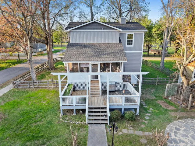 $375,000 | 8 West 8th Street, Chickamauga, GA 30707