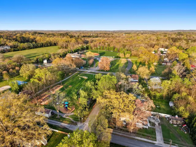 $375,000 | 8 West 8th Street, Chickamauga, GA 30707