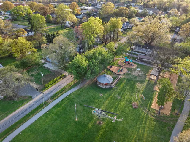 $375,000 | 8 West 8th Street, Chickamauga, GA 30707