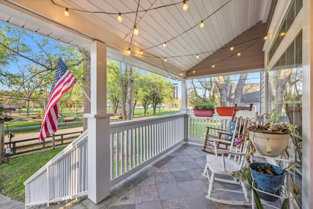 $375,000 | 8 West 8th Street, Chickamauga, GA 30707