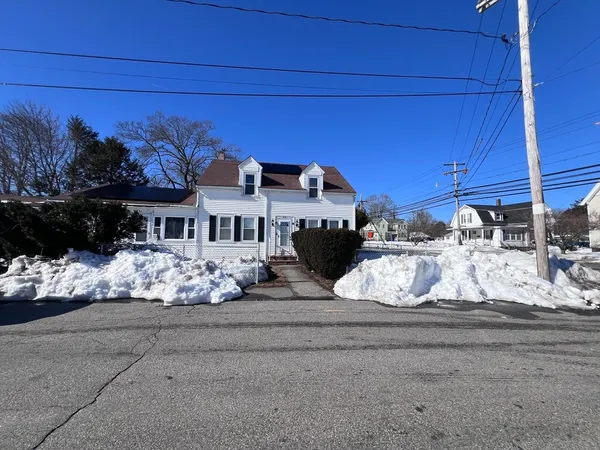 $2,000 | 1 Kurts Place, Unit 2, Taunton, MA 02780