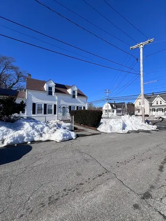 $2,000 | 1 Kurts Place, Unit 2, Taunton, MA 02780