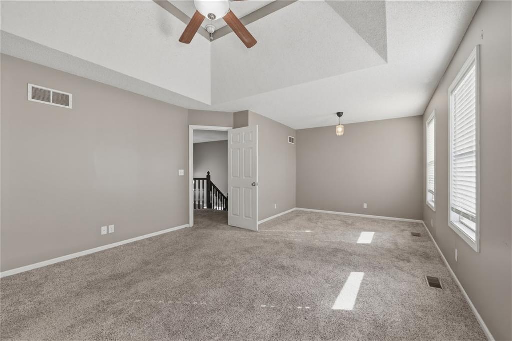 2513 Southwest 12 Street Lee's Summit, MO 64081 - Photo 15 of 42