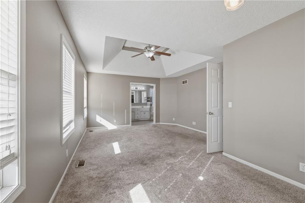 2513 Southwest 12 Street Lee's Summit, MO 64081 - Photo 16 of 42
