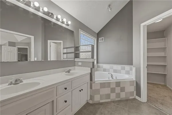 $485,000 | 2513 Southwest 12 Street, Lee's Summit, MO 64081