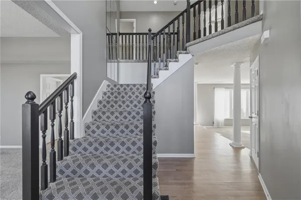 $485,000 | 2513 Southwest 12 Street, Lee's Summit, MO 64081