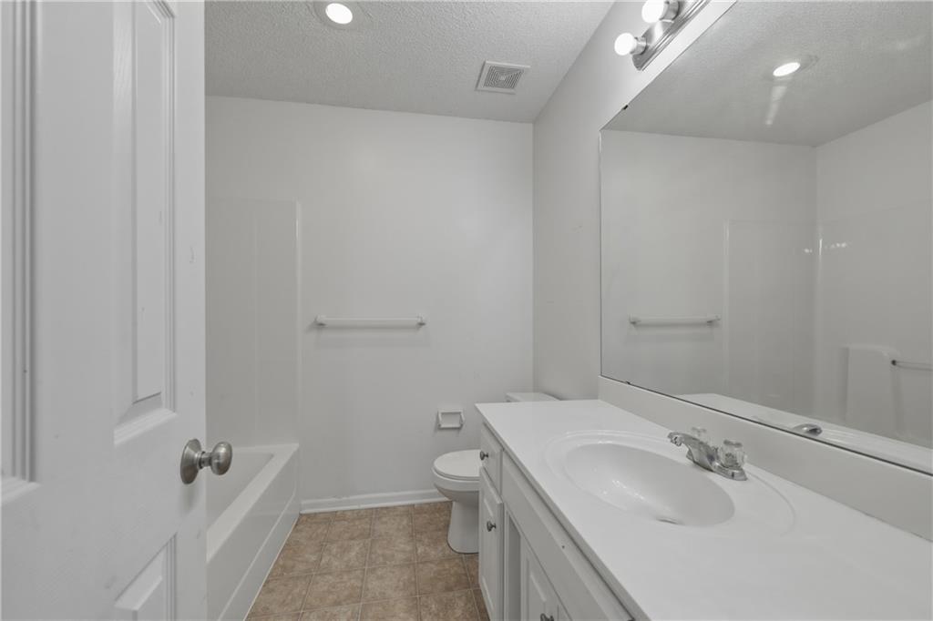 2513 Southwest 12 Street Lee's Summit, MO 64081 - Photo 21 of 42