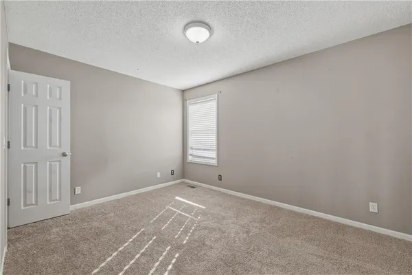 $485,000 | 2513 Southwest 12 Street, Lee's Summit, MO 64081