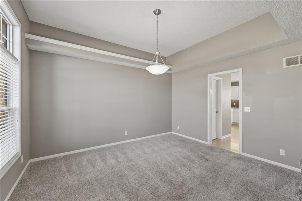 2513 Southwest 12 Street Lee's Summit, MO 64081 - Photo 3 of 42
