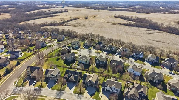 $485,000 | 2513 Southwest 12 Street, Lee's Summit, MO 64081