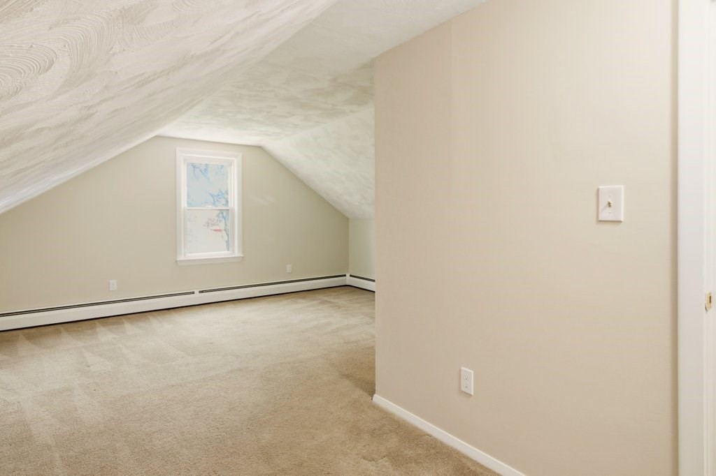 125 Davis Road Westport, MA 02790 - Photo 21 of 41