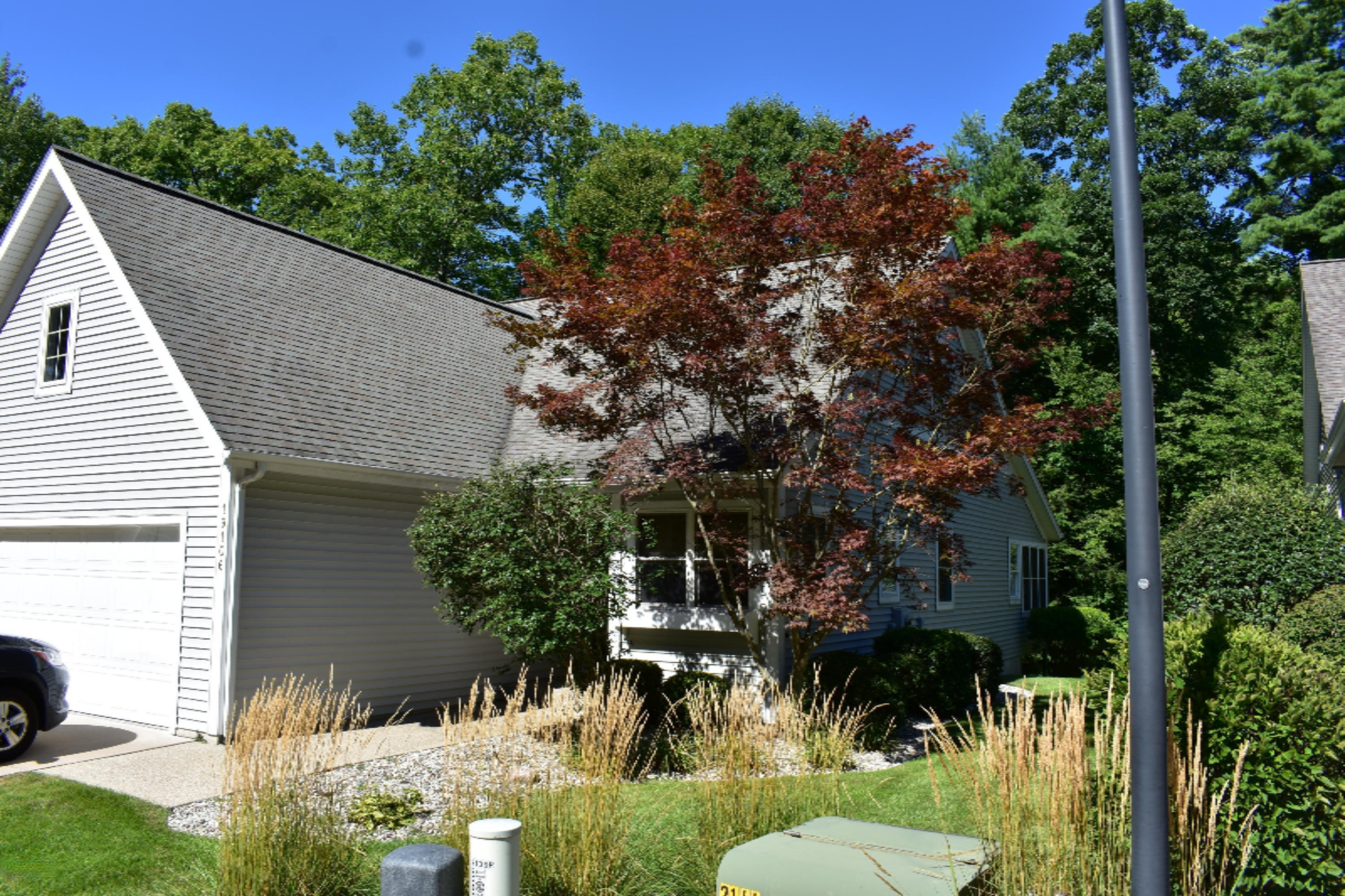 19106 Ravine Rdg Drive Spring Lake, MI 49456 - Photo 2 of 38 DSC_0424