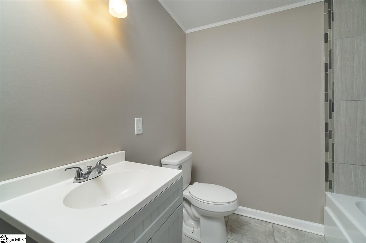 5108 State Park Road Travelers Rest, SC 29690 - Photo 13 of 19 Gallery Image 13