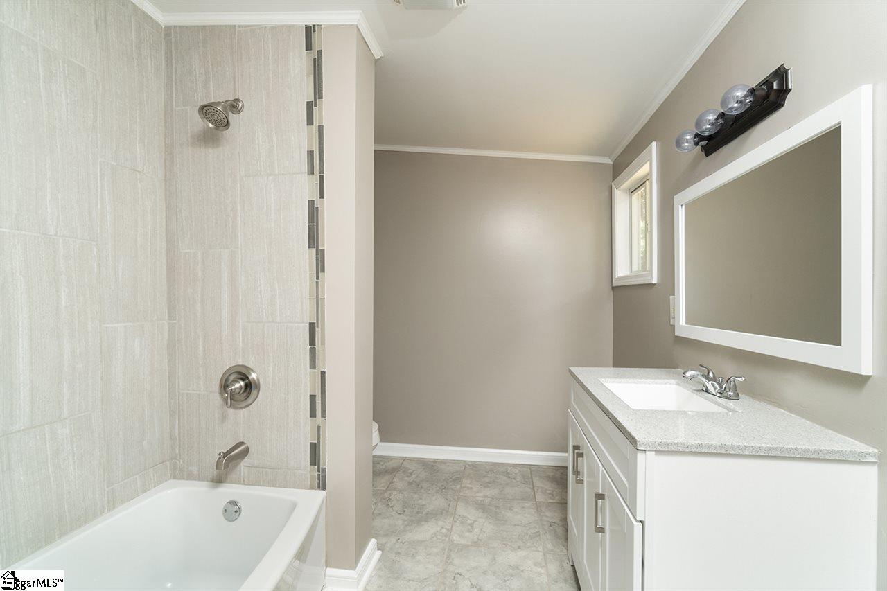 5108 State Park Road Travelers Rest, SC 29690 - Photo 18 of 19 Gallery Image 18