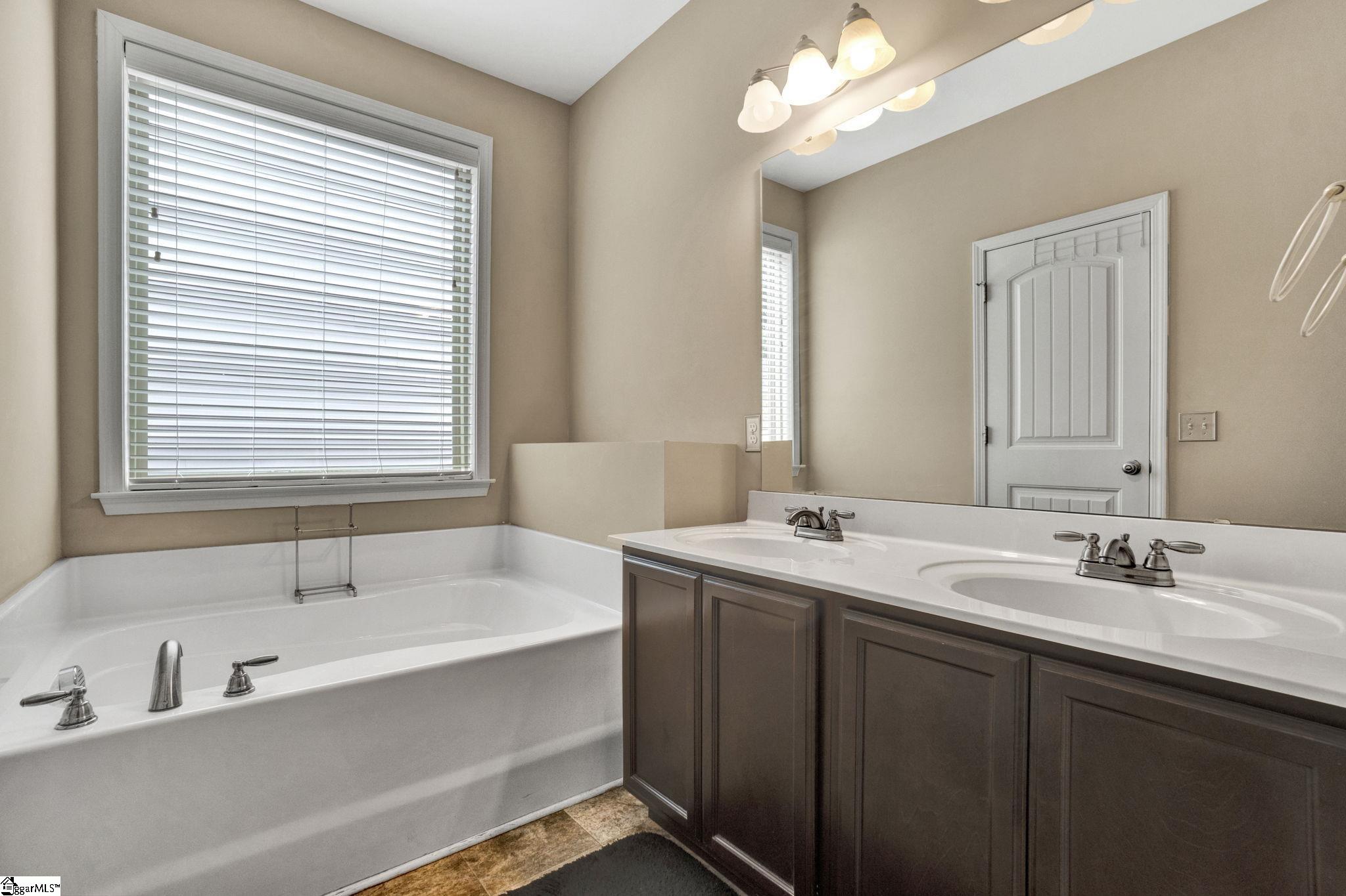 3 Kendals Lane Fountain Inn, SC 29644 - Photo 25 of 35 Gallery Image 25