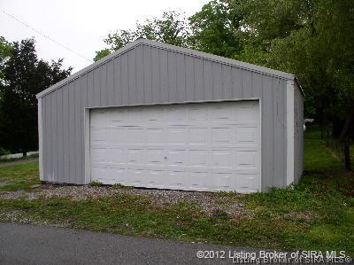 9025 Walnut Street Georgetown, IN 47122 - Photo 3 of 12
