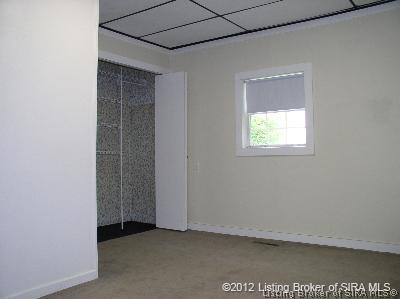 9025 Walnut Street Georgetown, IN 47122 - Photo 10 of 12