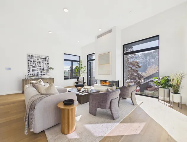 $5,845,000 | 760 North Washington, Unit 301, Ketchum, ID 83340