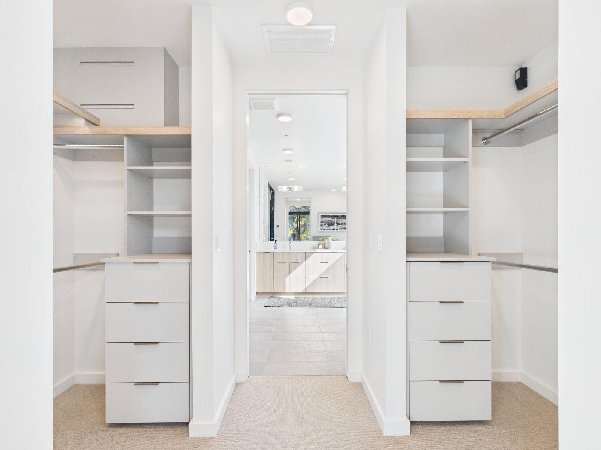 760 North Washington, Unit 301 Ketchum, ID 83340 - Photo 19 of 39 Primary Closet