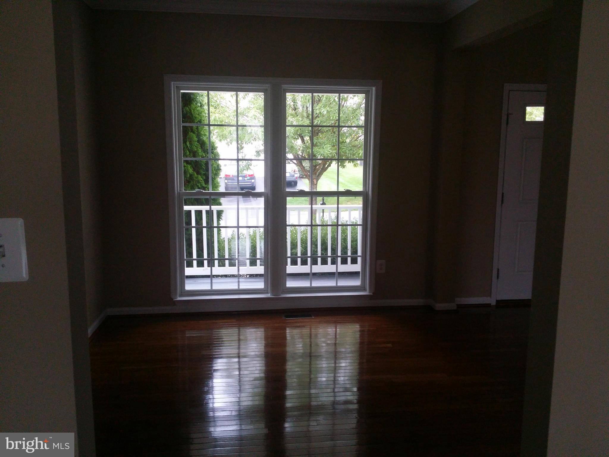 18412 Ashmeade Road Boyds, MD 20841 - Photo 4 of 17 Dining Room