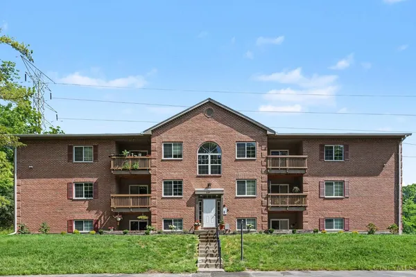 $154,900 | 1605 West Augusta Boulevard, Unit 181, Fairfield, OH 45014