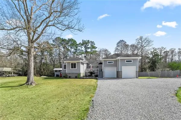 $395,000 | 31753 River Pines Drive, Springfield, LA 70462