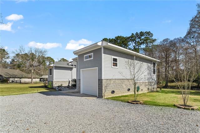 31753 River Pines Drive Springfield, LA 70462 - Photo 5 of 29