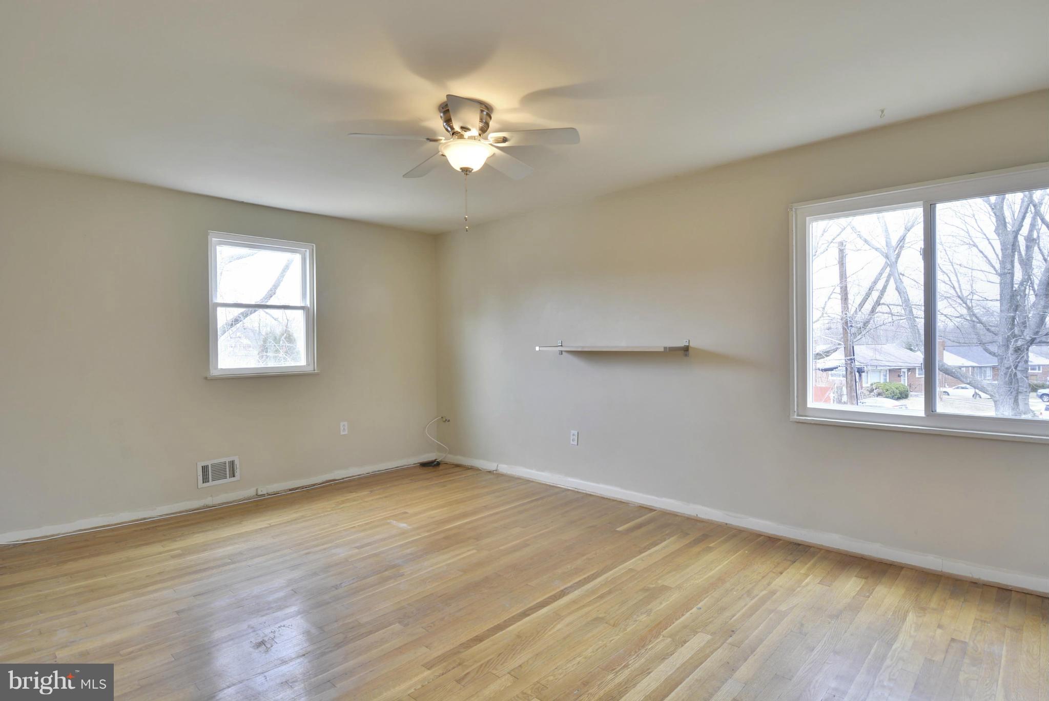 3921 Havard Street Silver Spring, MD 20906 - Photo 16 of 30 Bedroom (Master)