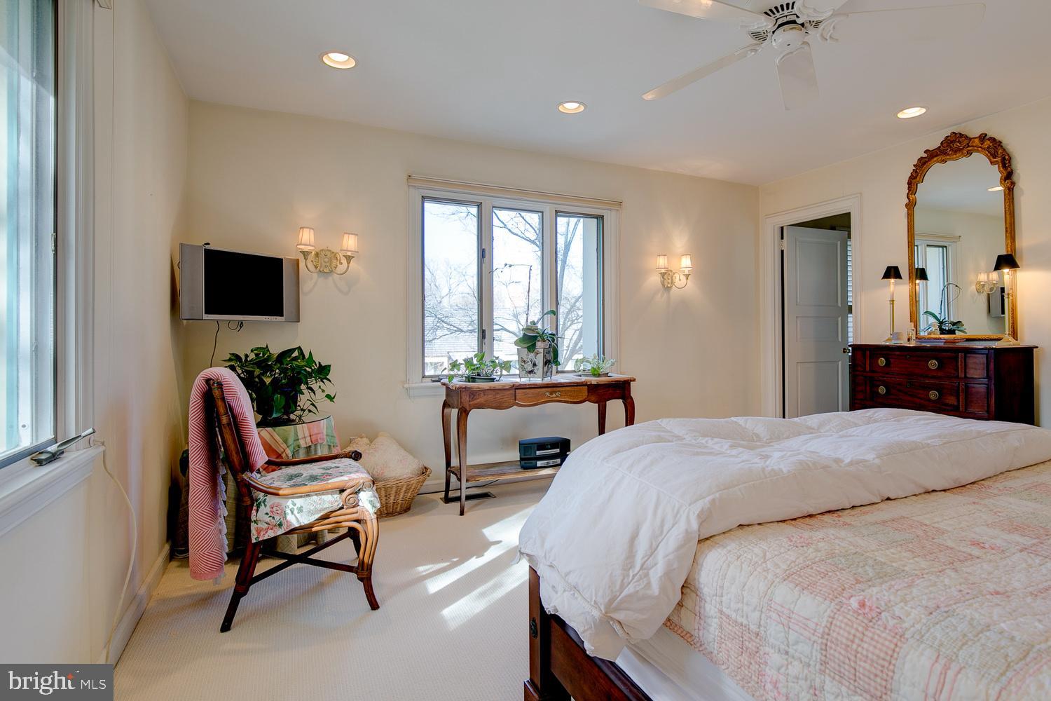 341 Conshohocken State Road, Unit H Gladwyne, PA 19035 - Photo 13 of 27 Master Bedroom