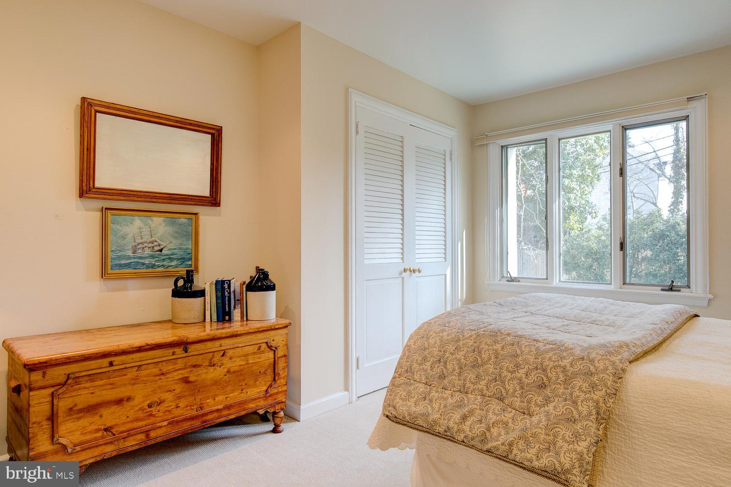 341 Conshohocken State Road, Unit H Gladwyne, PA 19035 - Photo 22 of 27 3rd bedroom