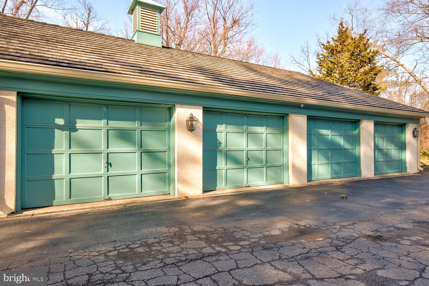 341 Conshohocken State Road, Unit H Gladwyne, PA 19035 - Photo 27 of 27 Garage