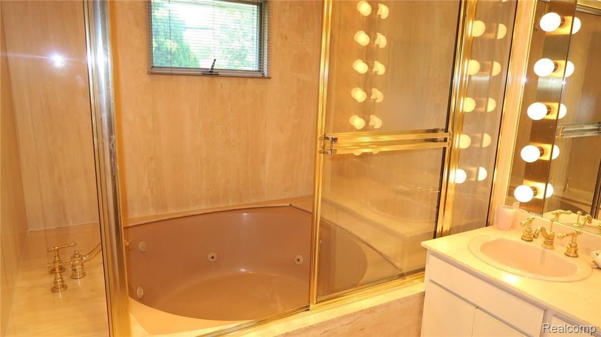 27129 Colgate Street Inkster, MI 48141 - Photo 34 of 66 IMG_4566.JPG