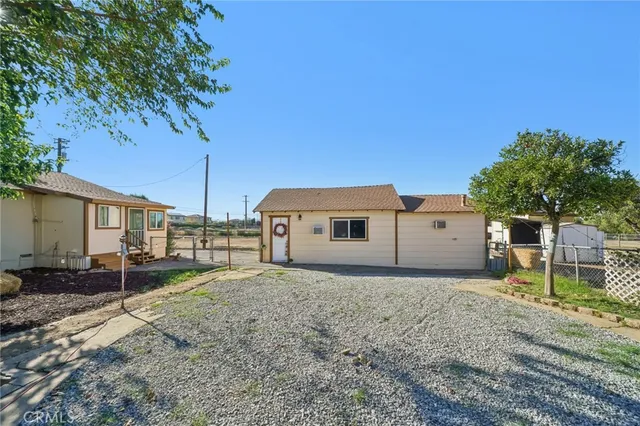 $749,000 | 11285 Cherry Avenue, Cherry Valley, CA 92223