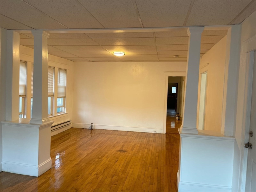 4 Preston Street Worcester, MA 01610 - Photo 11 of 21