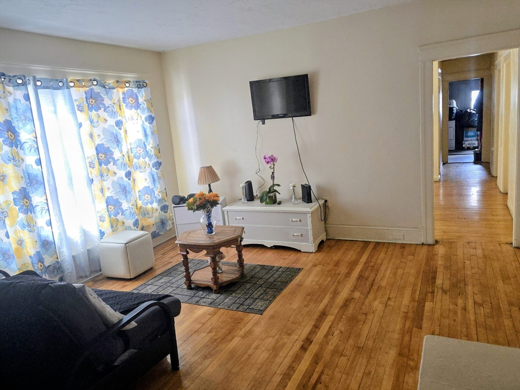 4 Preston Street Worcester, MA 01610 - Photo 16 of 21