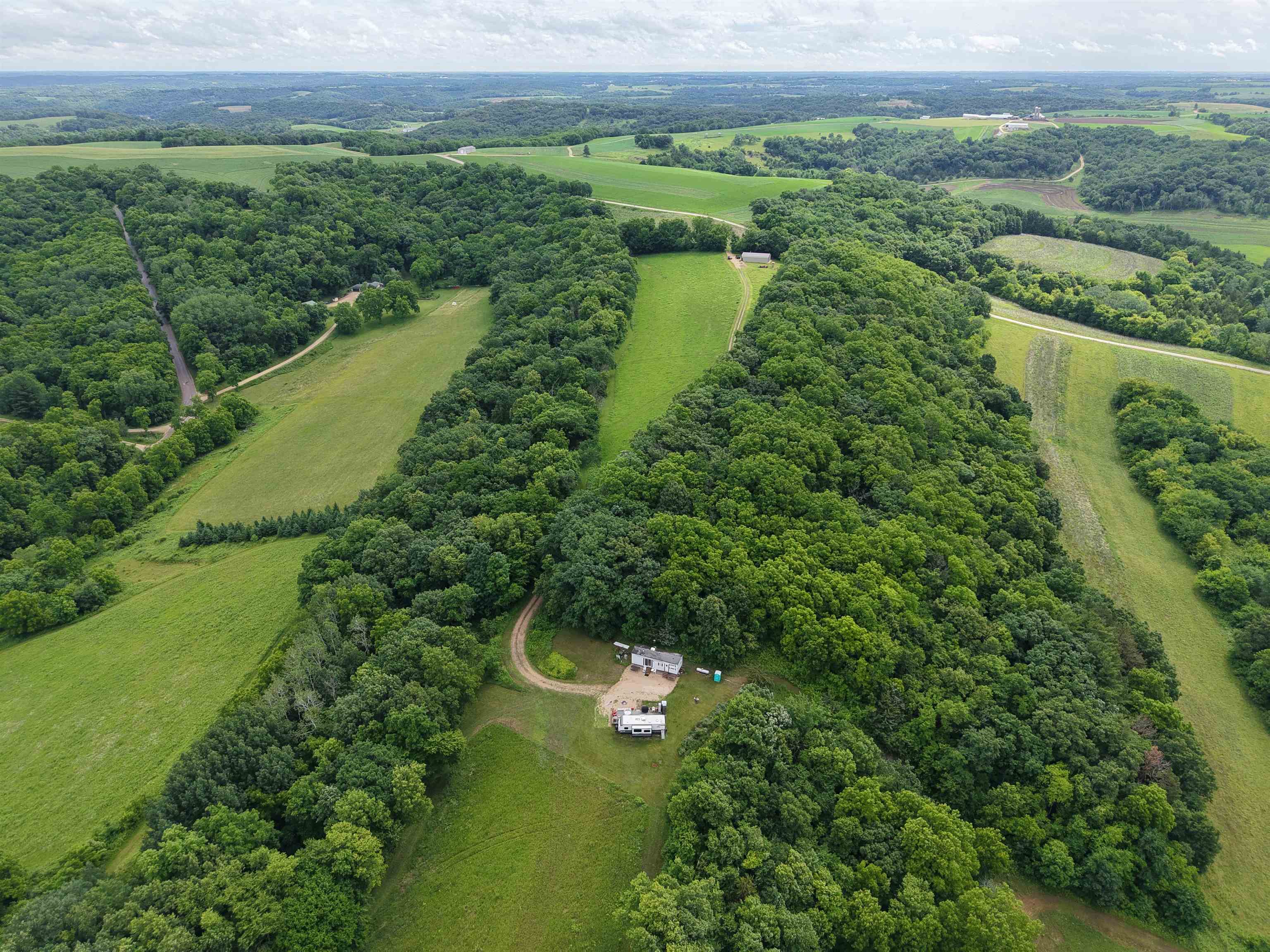 6050 Pine Knob Road Boscobel, WI 53805 - Photo 4 of 40