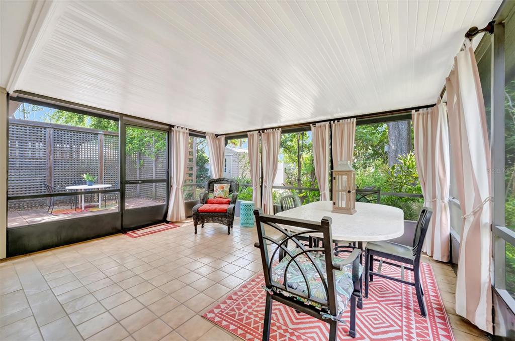 4478 Coco Ridge Circle Sarasota, FL 34233 - Photo 36 of 85 Gallery Image 36