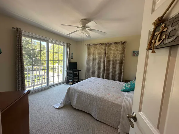 $2,800 | 42 Walnut Street, Unit 1, Old Orchard Beach, ME 04064