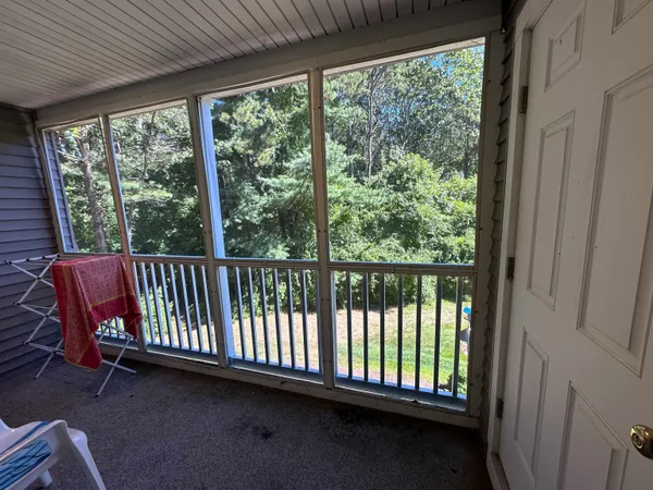 $2,800 | 42 Walnut Street, Unit 1, Old Orchard Beach, ME 04064