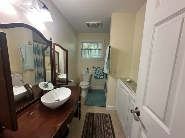 $2,800 | 42 Walnut Street, Unit 1, Old Orchard Beach, ME 04064