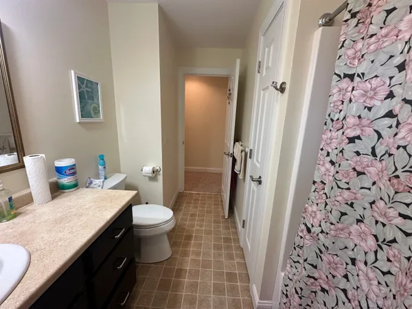 $2,800 | 42 Walnut Street, Unit 1, Old Orchard Beach, ME 04064