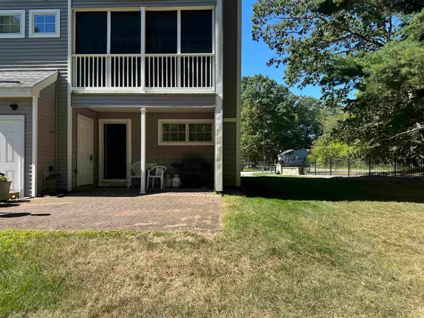 $2,800 | 42 Walnut Street, Unit 1, Old Orchard Beach, ME 04064