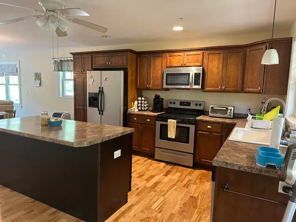 $2,800 | 42 Walnut Street, Unit 1, Old Orchard Beach, ME 04064