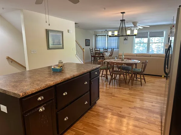 $2,800 | 42 Walnut Street, Unit 1, Old Orchard Beach, ME 04064