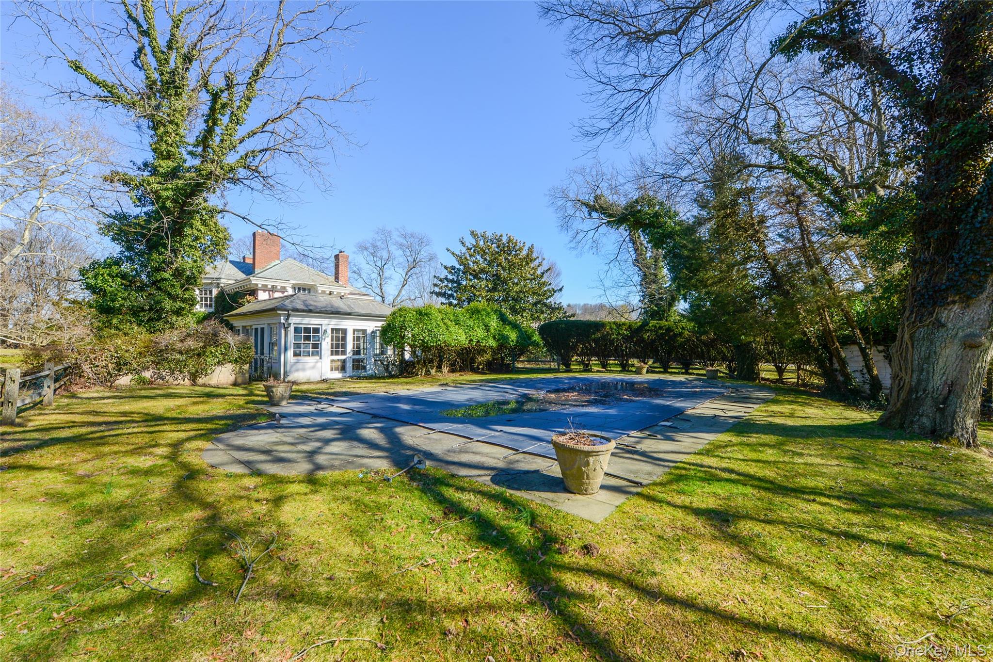 1 Pond Road Glen Cove, NY 11542 - Photo 32 of 36